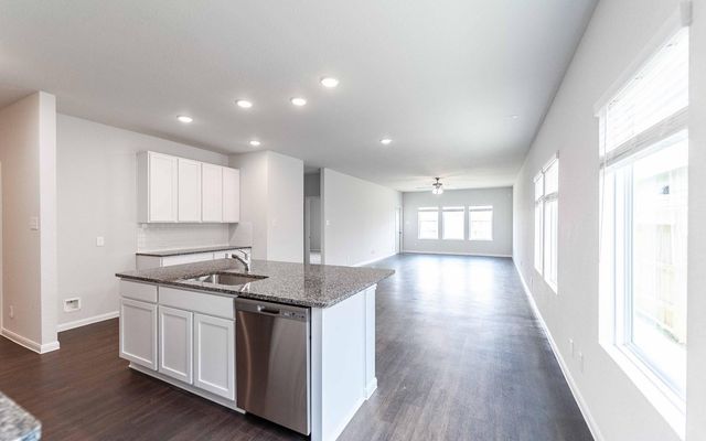 4315 Maple Root Lane, Pinehurst, TX 77362