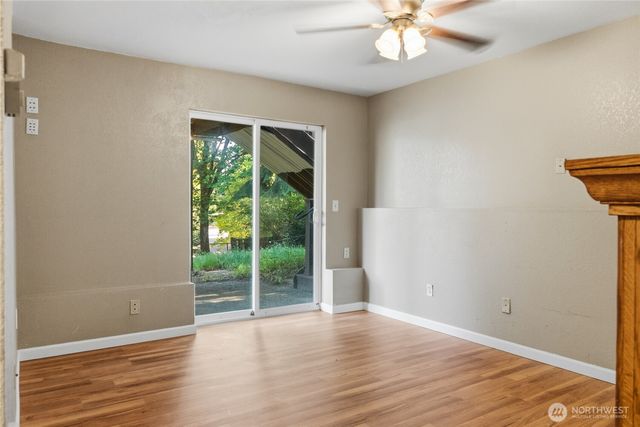 71 NE LORRAIN Court, Belfair, WA 98528