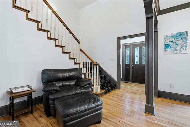 4525 Mountain View Road, Oakwood, GA 30566