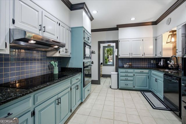 4525 Mountain View Road, Oakwood, GA 30566