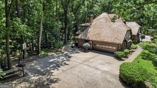 4525 Mountain View Road, Oakwood, GA 30566