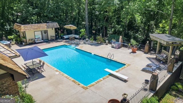 4525 Mountain View Road, Oakwood, GA 30566