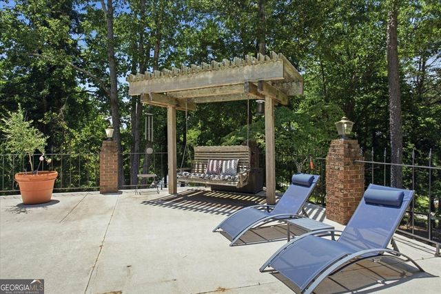 4525 Mountain View Road, Oakwood, GA 30566