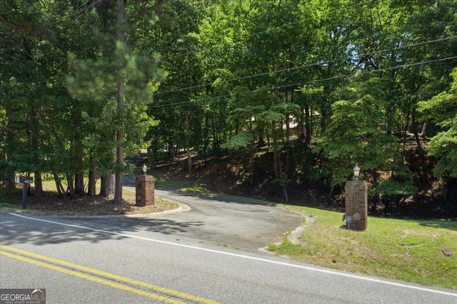 4525 Mountain View Road, Oakwood, GA 30566