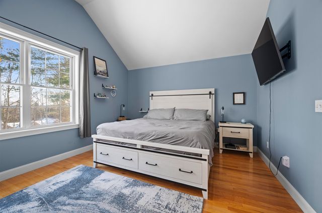 25 Lilac Lane, Newmarket, NH 03857