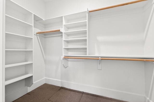 631 N Winnetka Avenue, Dallas, TX 75208