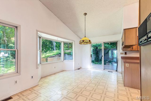 8895 Moss Hollow Road, Pevely, MO 63070