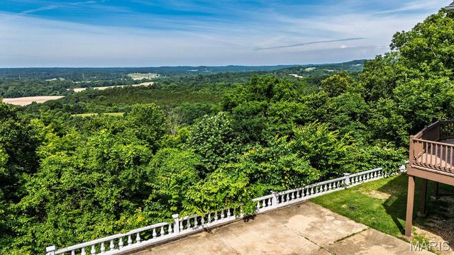 8895 Moss Hollow Road, Pevely, MO 63070