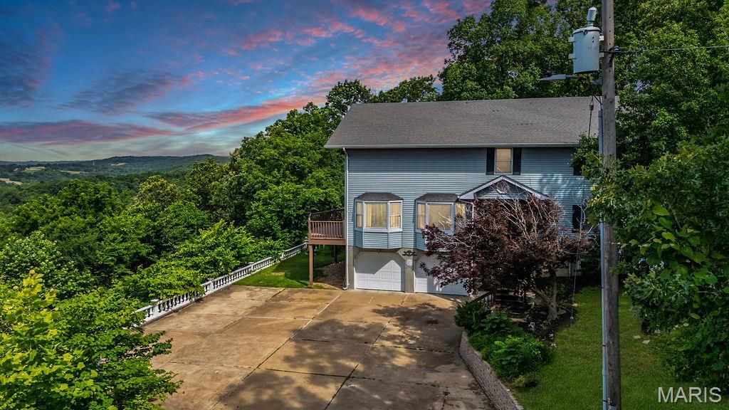 8895 Moss Hollow Road, Pevely, MO 63070