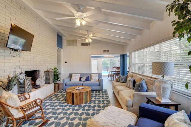 521 NW 14th Street, Delray Beach, FL 33444