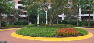 10101 GROSVENOR PL #817, Rockville, MD 20852