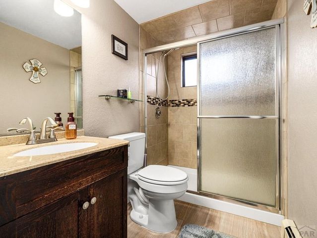 7 Alta Loma Dr, Pueblo, CO 81005