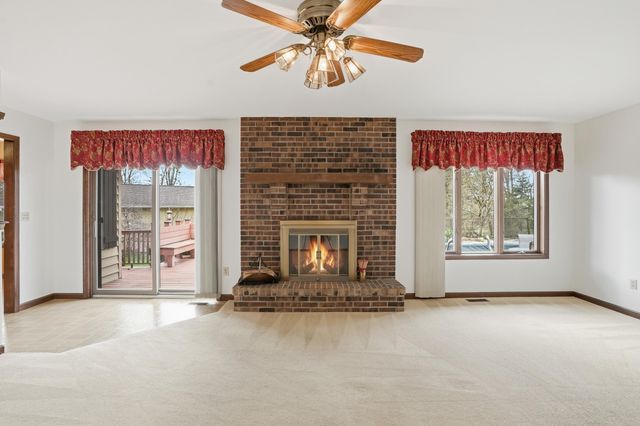 3921 Bonnie Drive, Crown Point, IN 46307