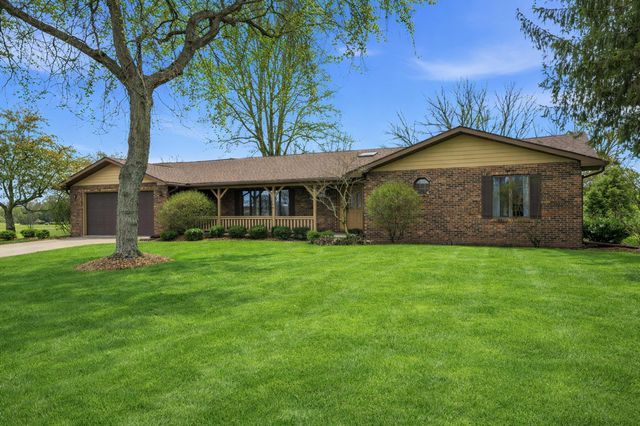 3921 Bonnie Drive, Crown Point, IN 46307