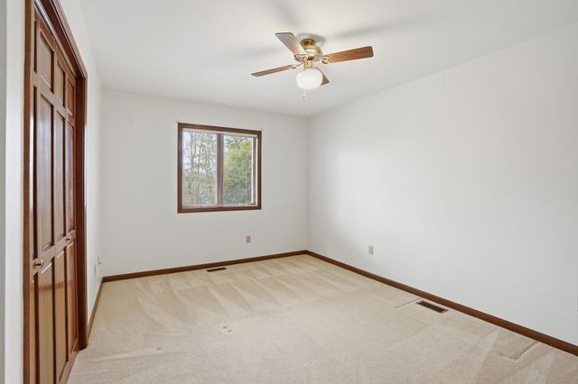 3921 Bonnie Drive, Crown Point, IN 46307
