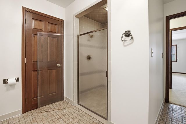 3921 Bonnie Drive, Crown Point, IN 46307