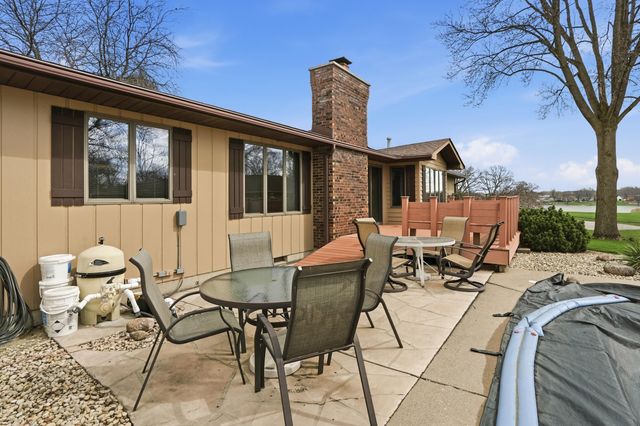 3921 Bonnie Drive, Crown Point, IN 46307