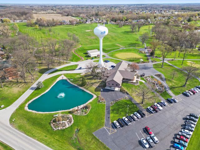 3921 Bonnie Drive, Crown Point, IN 46307