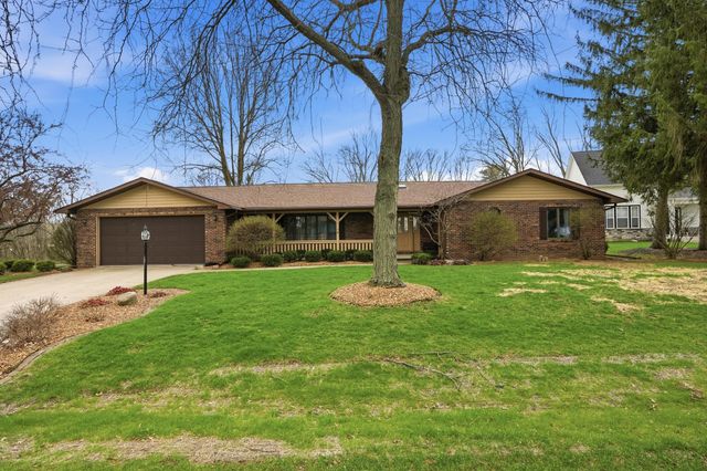 3921 Bonnie Drive, Crown Point, IN 46307