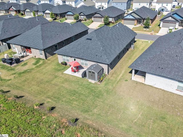 30 Woodcross Drive, Simpsonville, SC 29681