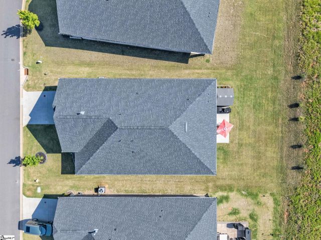 30 Woodcross Drive, Simpsonville, SC 29681