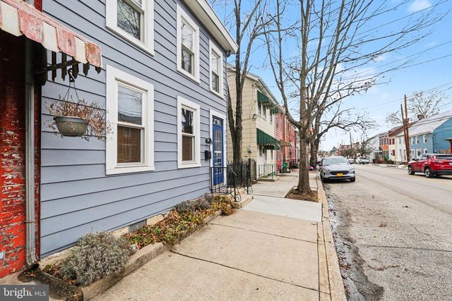 125 E NORTH ST, Carlisle, PA 17013