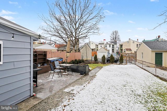 125 E NORTH ST, Carlisle, PA 17013