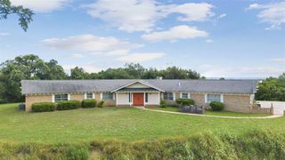 194 Fm 2571, Smithville, TX 78957