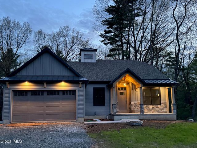 561 Lake Road, Stillwater, NY 12866