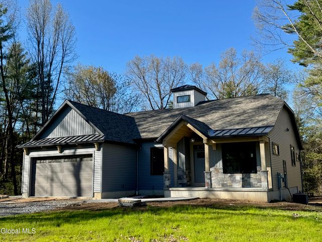 561 Lake Road, Stillwater, NY 12866