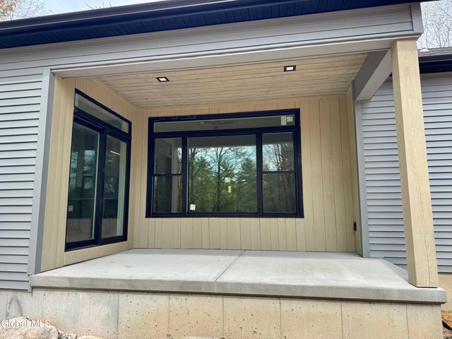 561 Lake Road, Stillwater, NY 12866