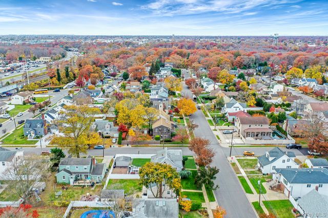 1800 Stuyvesant Avenue, Merrick, NY 11566