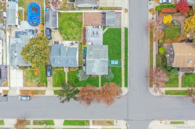 1800 Stuyvesant Avenue, Merrick, NY 11566