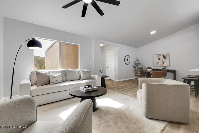 7954 E Sabino Sunrise Circle, Tucson, AZ 85750