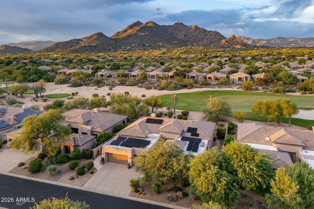 6454 E EVENING GLOW Drive, Scottsdale, AZ 85266 — photo 2