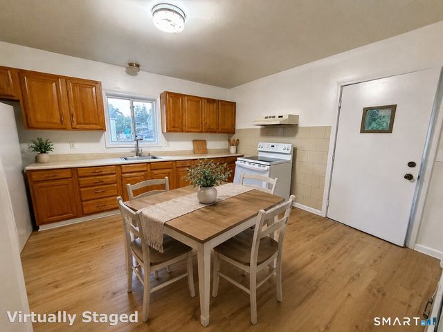 40 Lincoln Avenue 2, Danbury, CT 06810