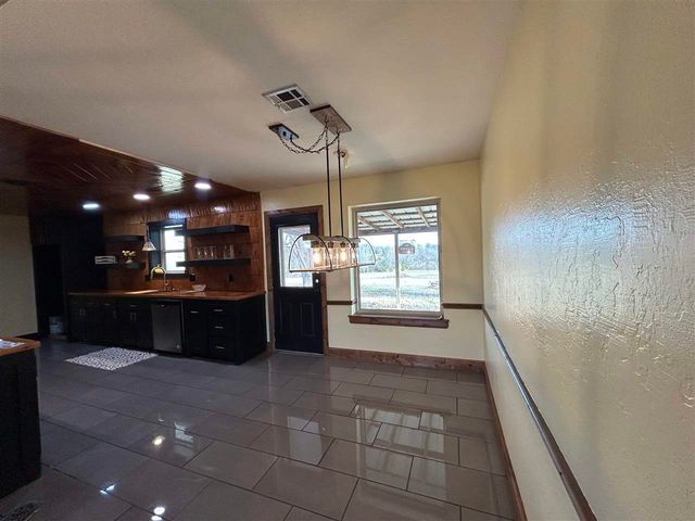 123 NE Shelly Dr., Fletcher, OK 73541