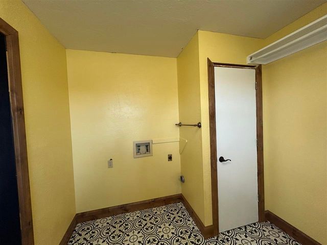 123 NE Shelly Dr., Fletcher, OK 73541