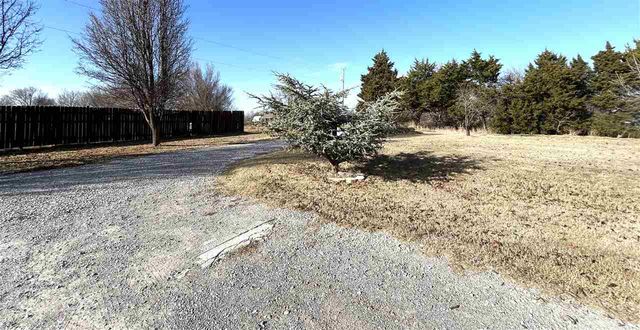 123 NE Shelly Dr., Fletcher, OK 73541