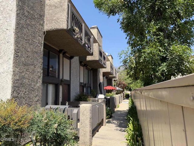 1945 Huntington Drive A, Duarte, CA 91010