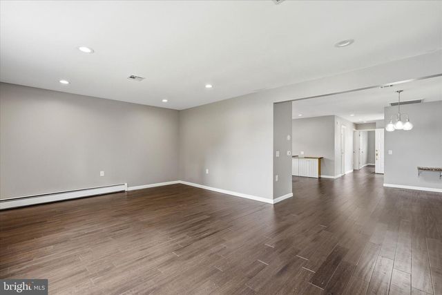 298 COSTA MESA DR, Toms River, NJ 08757