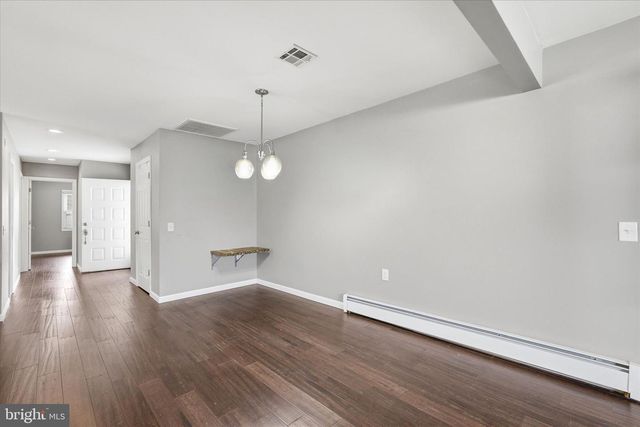 298 COSTA MESA DR, Toms River, NJ 08757