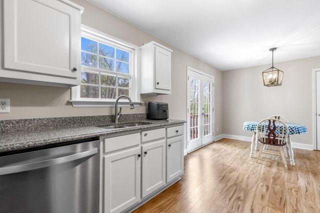 110 Christopher Drive, Chickamauga, GA 30707