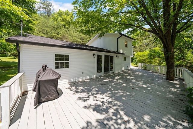 5425 Budd Road, New Albany, IN 47150