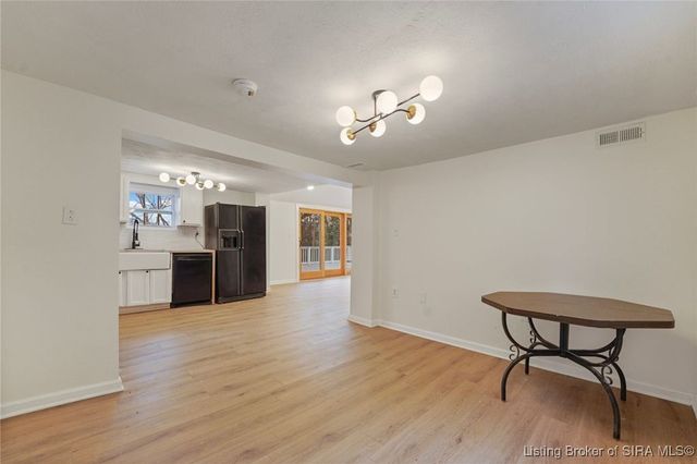 5425 Budd Road, New Albany, IN 47150