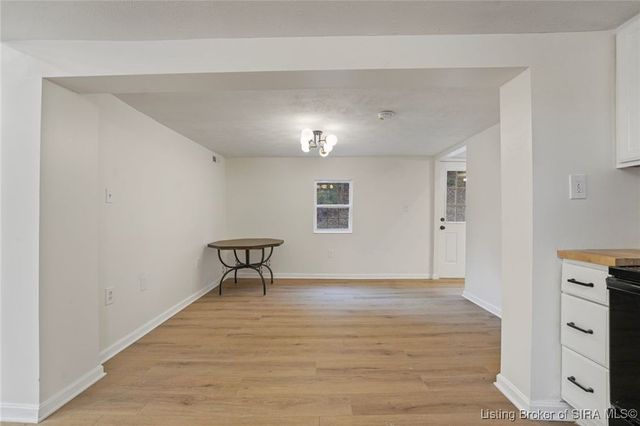 5425 Budd Road, New Albany, IN 47150