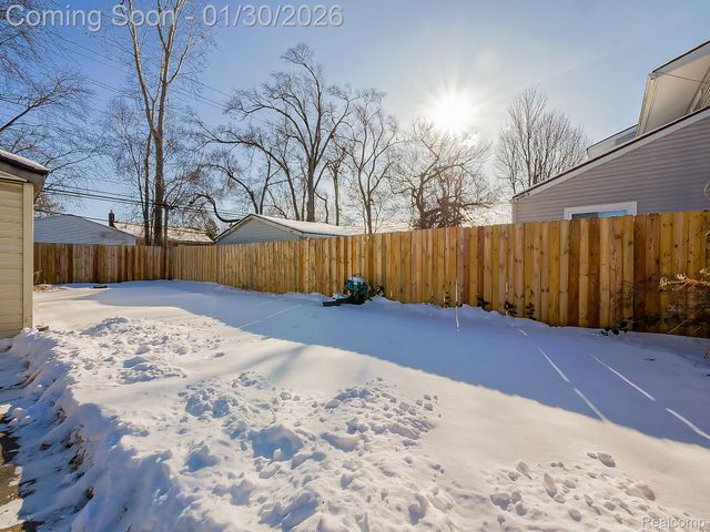 20096 Vaughan Street, Detroit, MI 48219