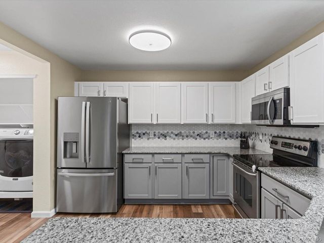 22376 E Navarro Dr, Aurora, CO 80018
