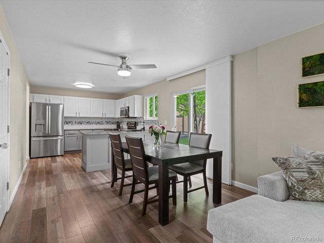 22376 E Navarro Dr, Aurora, CO 80018