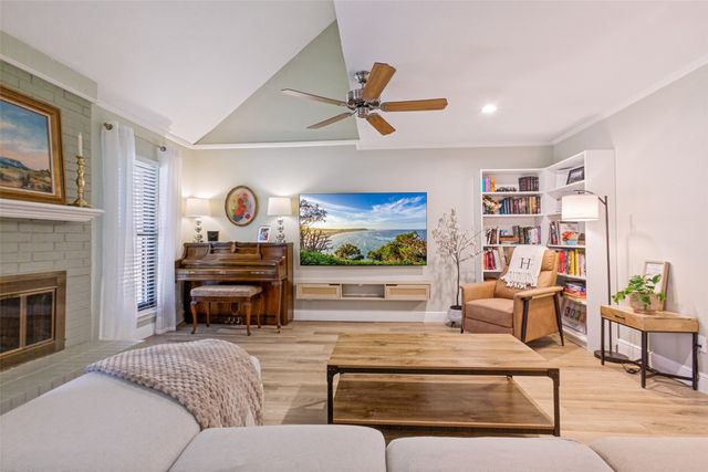 2540 Sunscape Lane, Dallas, TX 75287